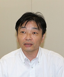 コニカミノルタ<br>事業開発本部 事業推進部<br>第3推進グループ マネージャー<br>速水 俊一 氏