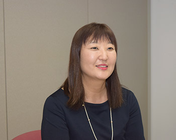 日本生活協同組合連合会<br>渉外広報本部 国際部　シニア国際担当<br>宮沢 佳奈子 氏