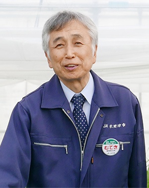 JA木更津市代表理事組合長の梅澤千禾夫さん。「ゴールドプレミアムダイヤモンド米物語」を発案し、プロジェクトの陣頭指揮を務める。米・食味鑑定士協会の副会長でもある(写真:谷生聡)