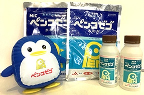 国産ジェネリック第一号の「ペンコゼブ」(左)と第二号「ジェイエース」(右)