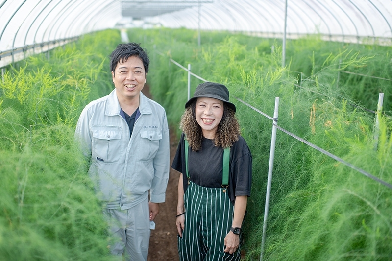 地域を代表する女性農業者に成長した中井氏と、その成長に長く伴走支援してきた中川氏