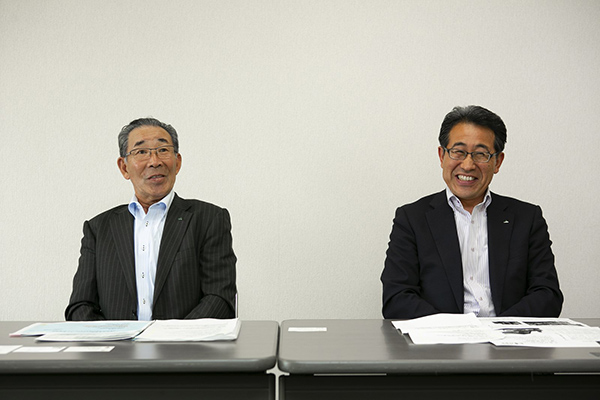 「ゆめちから」への取り組みと未来への展望を話してくれたJA道央の松尾氏と岩田氏