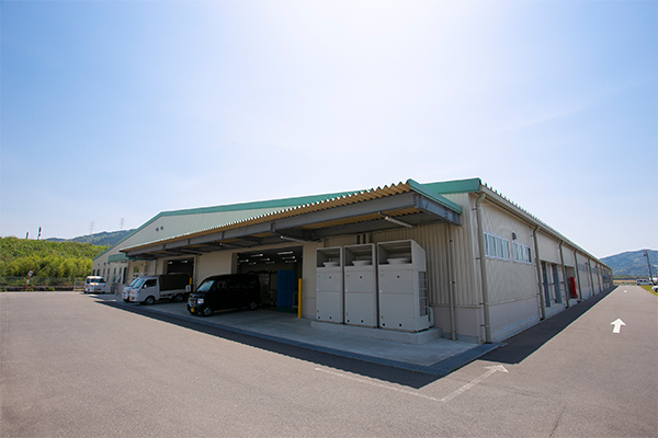 JAからつ 唐津地区いちごパッケージセンターの外観