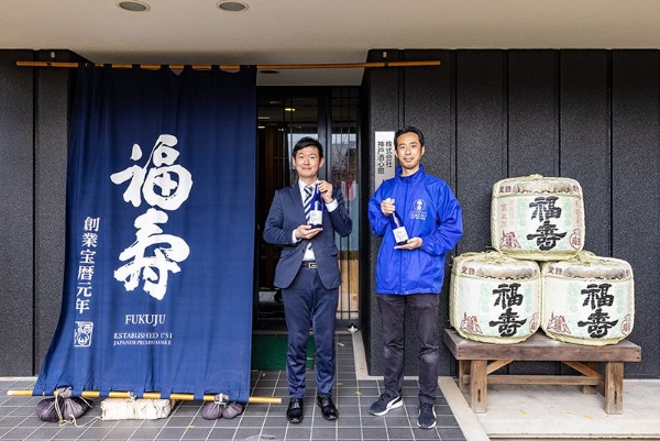 写真左から、株式会社神戸酒心館 総務部 広報課 課長 西野敏正 氏、同経営企画室 課長 幸徳伸也 氏