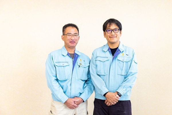 写真左からJA兵庫六甲 神戸北営農総合センター リーダー 畑広文 氏、営農相談員 岡野良寛 氏