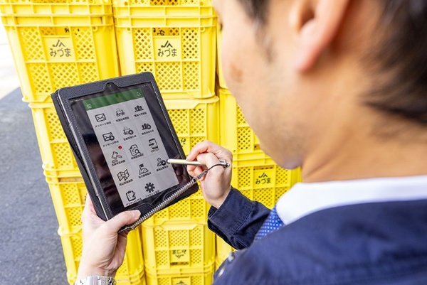 スマートフォンやタブレットを通し、現場から「あい作®」の確認、入力が可能