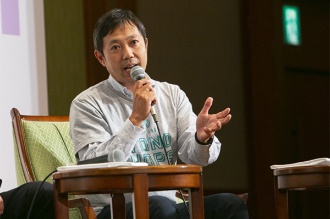 吉田 敦史 氏