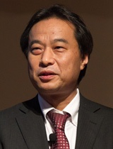 富士通株式会社<br> ミドルウェア事業本部<br> サービスマネジメント・<br>ミドルウェア事業部<br> プロダクト技術部<br><span class="name">宮崎 達弘</span> 氏