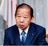 二階俊博氏