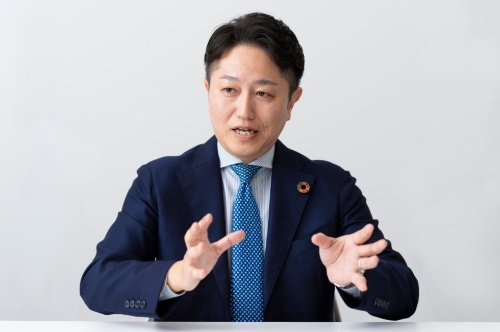 久田 昭紀氏
