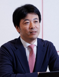 中田 淳氏