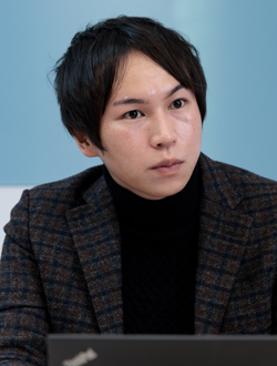 内田 健太氏