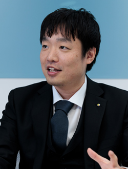 中村 翔太氏