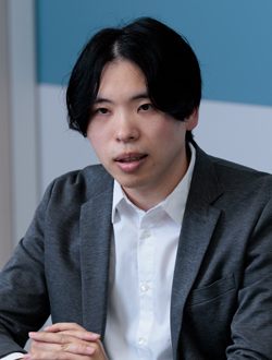井出 大介氏