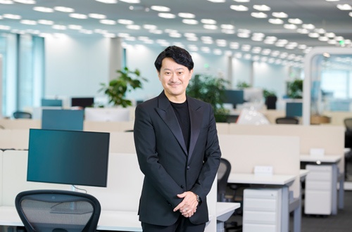 正井拓己氏