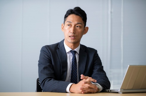 髙橋 伸太郎氏
