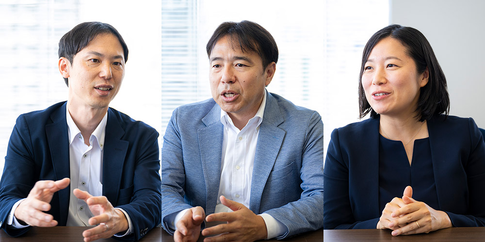 （左）浅見 知弘氏　住友重機械工業 人事本部人事マネジメント部グローバル人事グループ 主査　（中央）前田 信次氏　同 課長　（右）田中 奈津子氏　同 主事