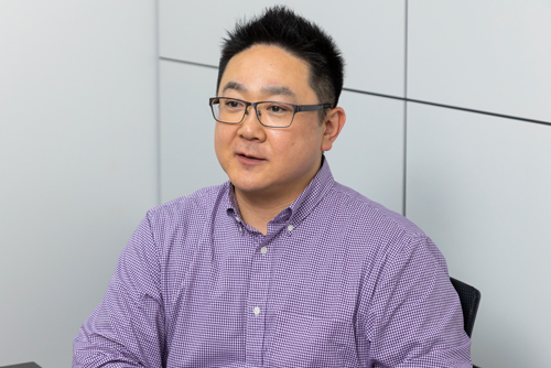 阿部樹氏