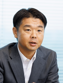 淺井 龍太氏