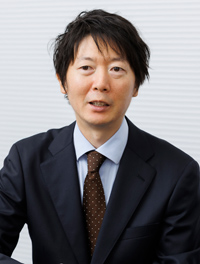 梅津 圭介氏