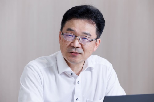 高橋 浩司 氏