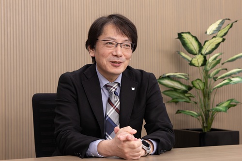 鈴木 宏昌 氏