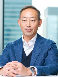 鈴木尚志氏