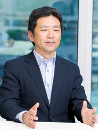 福永真一氏