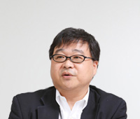 根本 勝氏（ねもと・まさる） 1986年早稲田大学卒業後、日経BPに入社。記者として主にパソコン分野とCG／CAD分野を執筆。「日経バイト」「日経MAC」「日経CG」「日経パソコン」「日経ネットナビ」の記者・副編集長を経て、2004年に「日経ベストPC」編集長。2007年「イノベーション・ジャパン」事務局長、2010年「日経PC21」副編集長を経て、パソコン局広告企画編集委員。