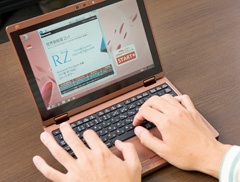 スケッチをするように創作活動ができるマシンと評価