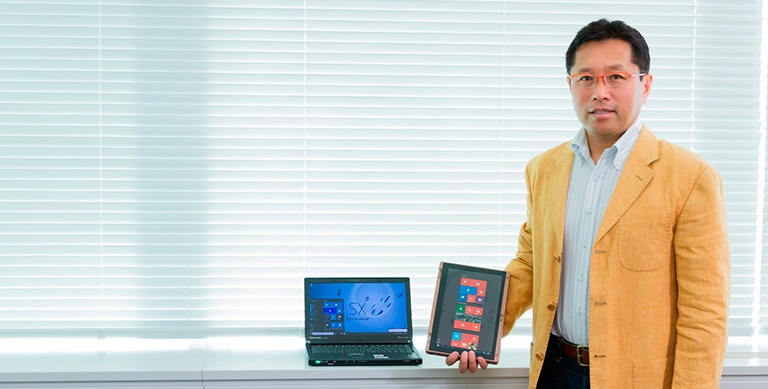 Windows 10対応の「レッツノートRZ4・SX4」を戸田覚が徹底レビュー