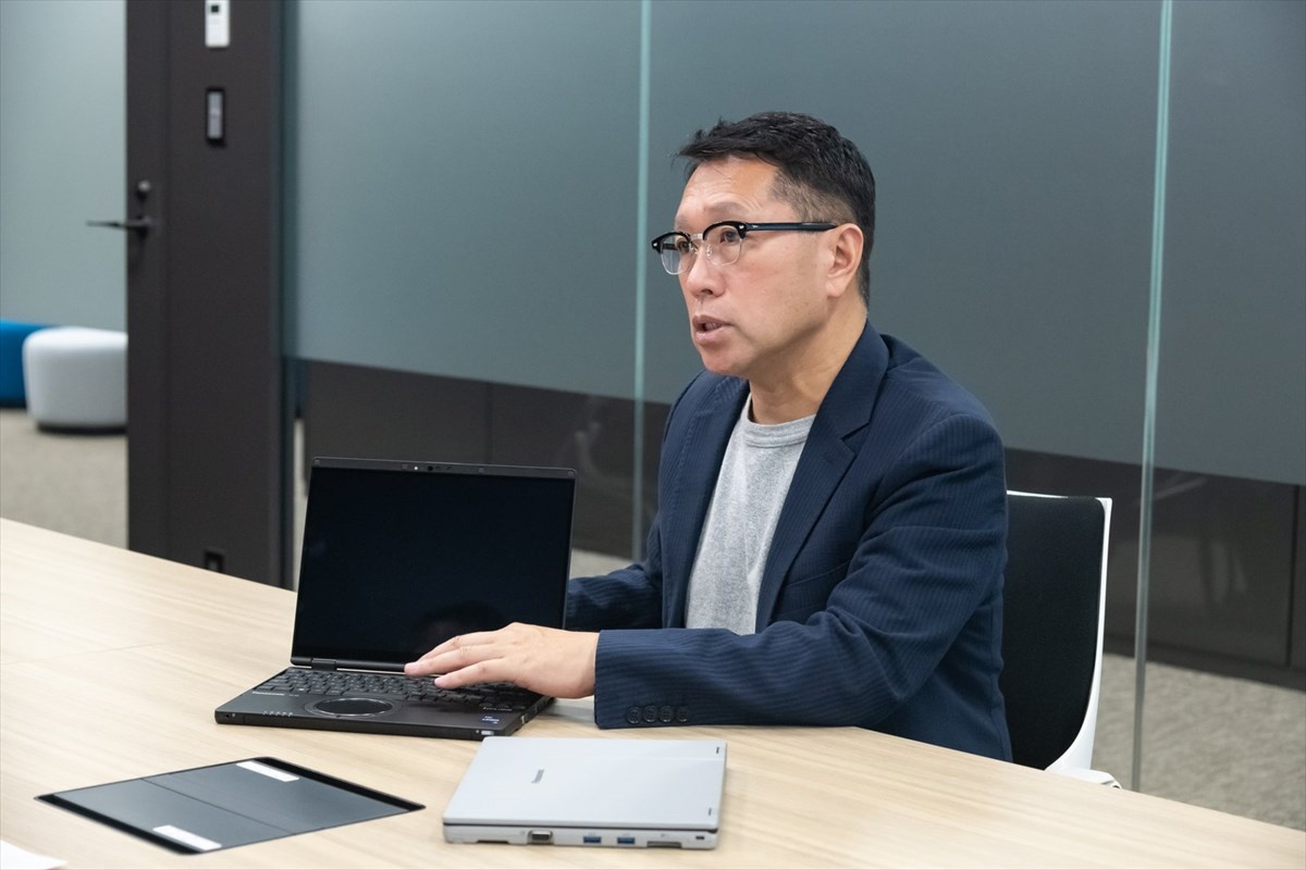 3:2比率の画面は特に文書を扱う作業において威力を発揮。