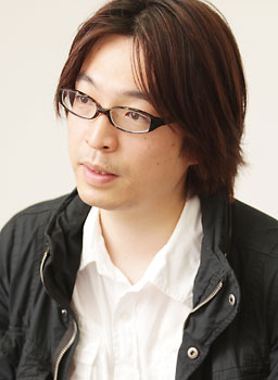 小山龍介（こやま・りゅうすけ） 株式会社ブルームコンセプト代表取締役　共同経営責任者。新規事業立ち上げのコンサルティング、新商品プロデュース、企業のCIプロデュースなどを手がける。『IDEA HACKS!』を始め、多くのビジネスパーソンに支持されるハックシリーズの著者としても有名。