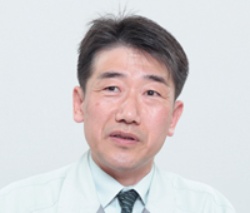 川森 昌樹氏(かわもり・まさき)<br>パナソニック株式会社<br>ITプロダクツビジネスユニット<br>サービス・サポートグループ<br>お客様相談室 お客様相談室長