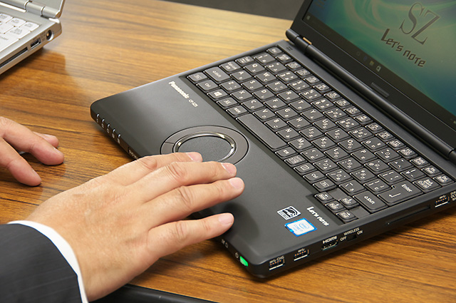 パナソニック ノートパソコン CF-S10 SSD240GB 光学式ドライブ内臓 Amazon.co.jp: Panasonic Let's note CF-S10 Core i5 2.5GHz