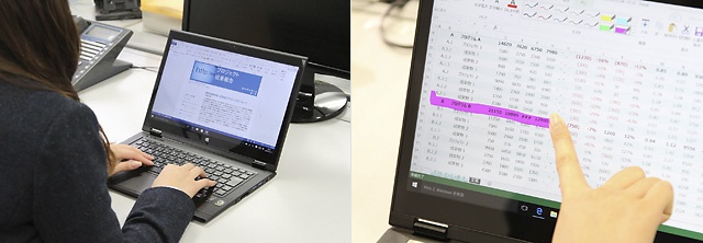 ノートPCスタイルでも快適に使える「LAVIE Hybrid ZERO」(写真左)。タッチパネルを使って、素早いレビューやチェックバックができる(写真右)。