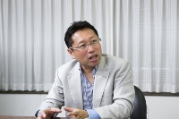 戸田 覚