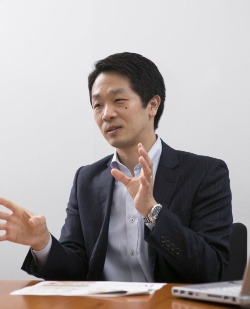 味の素株式会社 グローバル人事部 労政グループ 古賀吉晃氏