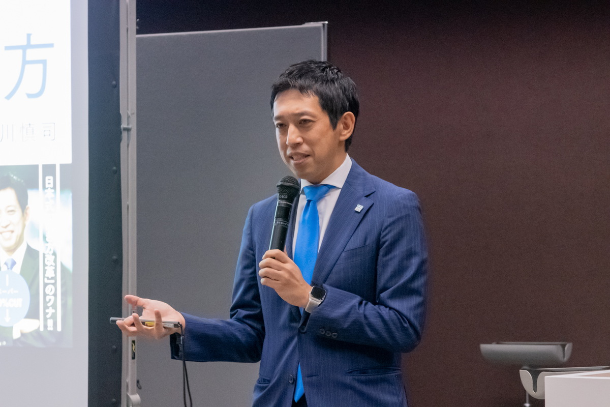 働き方改革の目指すべき指針や、具体的な進め方のヒントがたっぷりと詰まった越川氏の講演に、参加者は一様に納得の表情を浮かべていた。
