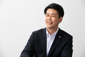 加速する働き方の改革を受け 文字通りの全員一丸で次のpc像を描く 日経 Xtech Special ビジネスモバイル最強化計画 加速する働き方の改革を受け 文字通りの全員一丸で次のpc像を描く 日経 Xtech Special ビジネスモバイル最強化計画