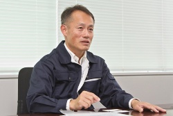 若井氏