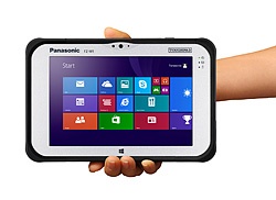 パナソニックから発売されている最新の7型の頑丈タブレット「TOUGHPAD FZ-M1」。高輝度な液晶画面を備え、バッテリーはオプションでホットスワップにも対応。LANポート、シリアルポート、非接触式カードリーダー、UHF-RFIDリーダーなど、現場業務に必要なインターフェースをオプションで追加できる。