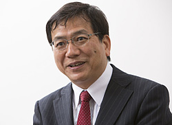 家入 龍太（いえいり・りゅうた） 株式会社イエイリ・ラボ 代表取締役。建設技術とITの融合により、生産性向上や地球環境保全、国際化など建設業が抱える課題解決を目指す建設ITジャーナリスト。公式サイト「建設ITワールド」や日経BP社の建設総合サイト「ケンプラッツ」の人気コーナー「イエイリ建設IT戦略」などを執筆。関西大学非常勤講師。