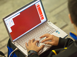 行武氏がデータ入力のために使っているメインマシンは「レッツノートBシリーズ」。キーボードが大きく使いやすいという