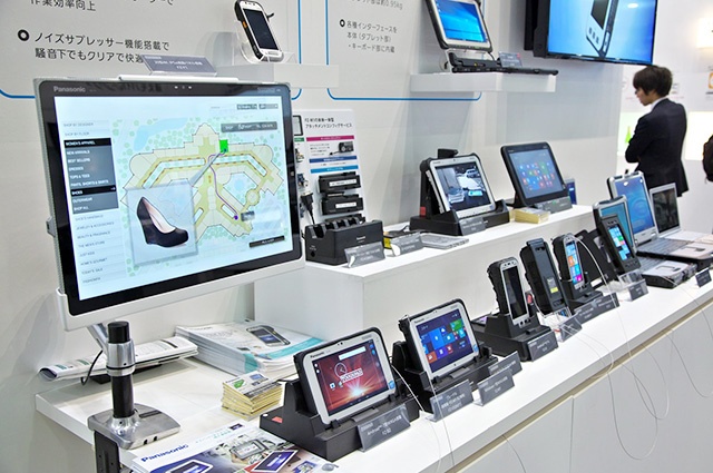 4.7型から20型まで、「タフパッド」の全シリーズに触れることができた